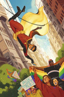 DETECTIVE COMICS