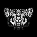 LIFE IS STRANGE DEATHS HEAD MOTH ENAMEL PIN BADGE